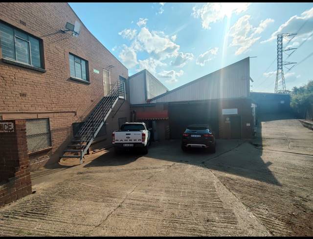 2,665M² BUILDING FOR SALE IN SELBY